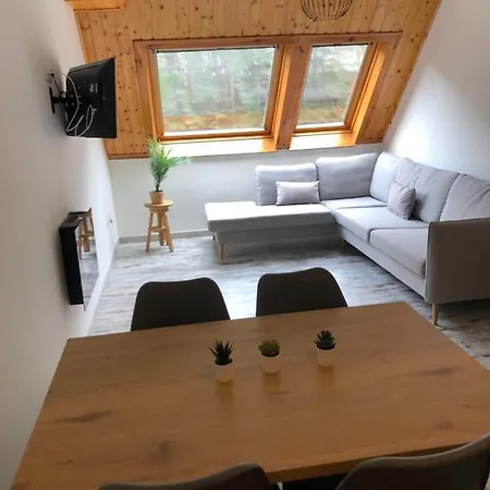 Atico Europa, Estacion كانفرانك