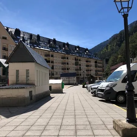 Atico Europa, Estacion Apartament *